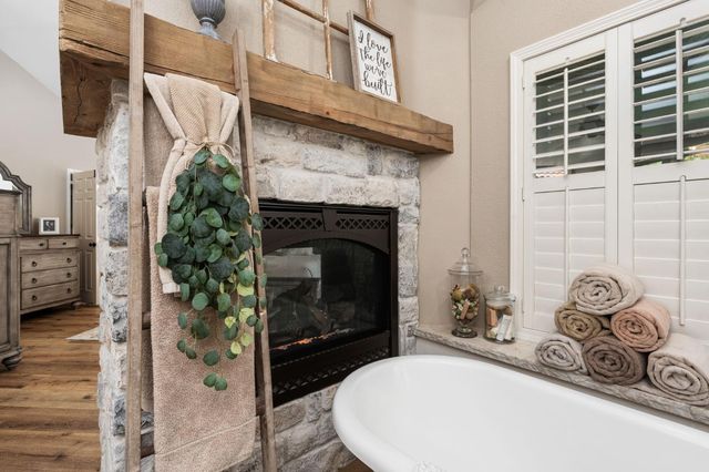 1978 Gibson Avenue, Clovis, CA 93611