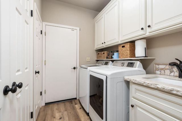 1978 Gibson Avenue, Clovis, CA 93611