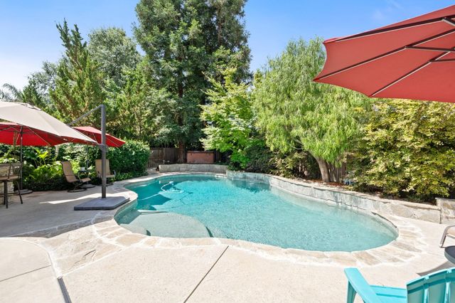 1978 Gibson Avenue, Clovis, CA 93611