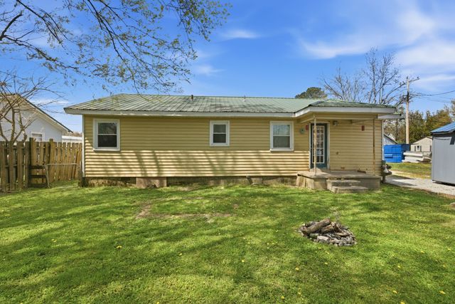 311 MADISON ST, Manchester, TN 37355