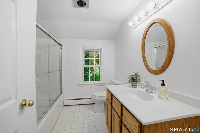 112 Hedgehog Lane, Simsbury, CT 06092