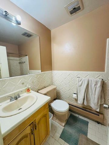 1209 Island Drive 204, Ann Arbor, MI 48105