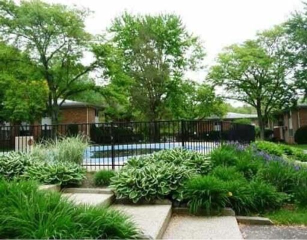 1209 Island Drive 204, Ann Arbor, MI 48105