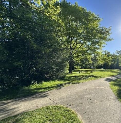 1209 Island Drive 204, Ann Arbor, MI 48105