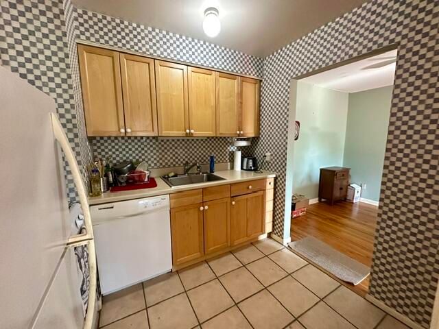 1209 Island Drive 204, Ann Arbor, MI 48105