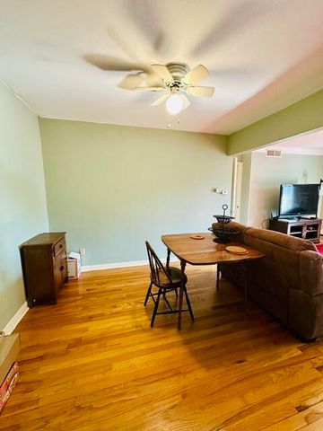 1209 Island Drive 204, Ann Arbor, MI 48105