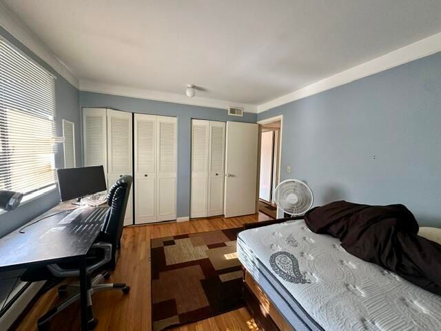 1209 Island Drive 204, Ann Arbor, MI 48105