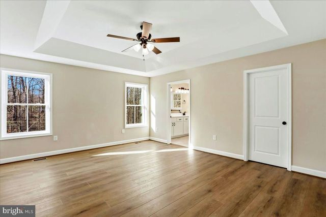 99 LAKESIDE DR, Front Royal, VA 22630