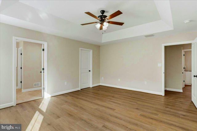 99 LAKESIDE DR, Front Royal, VA 22630