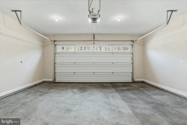 99 LAKESIDE DR, Front Royal, VA 22630