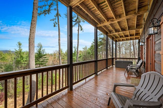 267 Oasis Drive, Blue Ridge, GA 30513