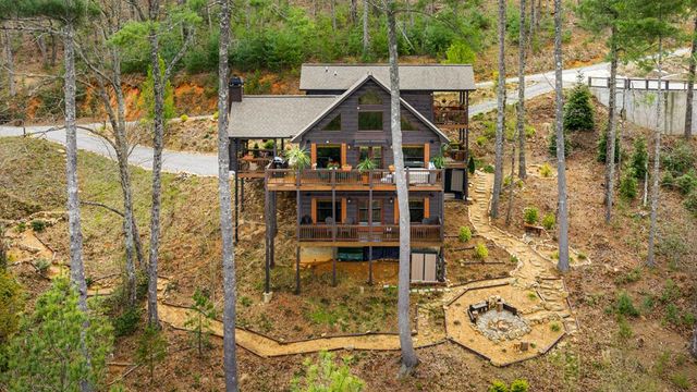 267 Oasis Drive, Blue Ridge, GA 30513