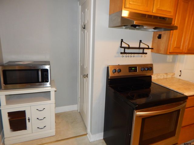 507 N TRINITY, Gilmer, TX 75644