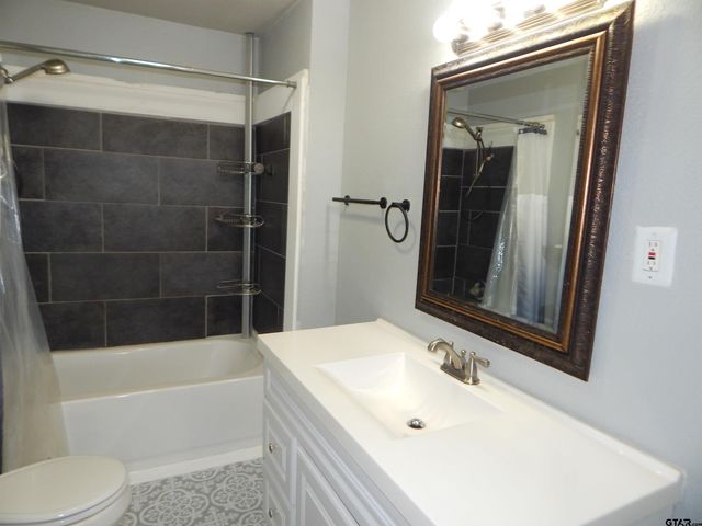 507 N TRINITY, Gilmer, TX 75644