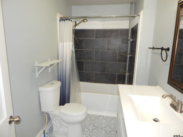 507 N TRINITY, Gilmer, TX 75644