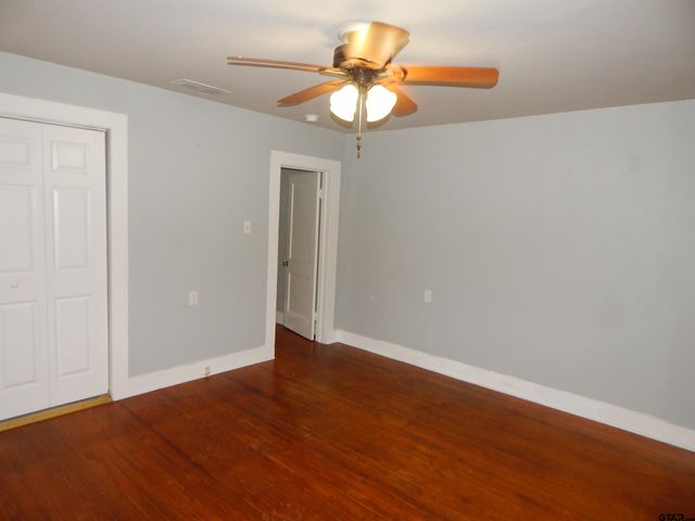 507 N TRINITY, Gilmer, TX 75644