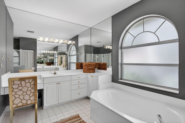 7235 NW 63rd Terrace, Parkland, FL 33067