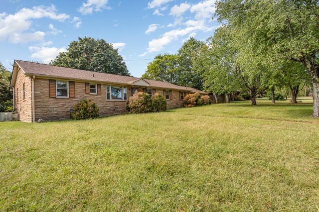 2610 Carter Ave B, Nashville, TN 37206