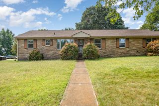 2610 Carter Ave B, Nashville, TN 37206