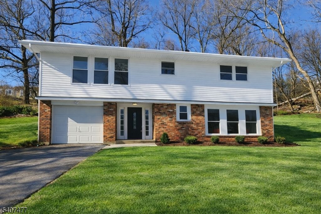 245 Howard Blvd, Mount Arlington Boro, NJ 07856