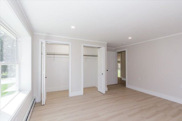 7 Ermer Road, Derry, NH 03038
