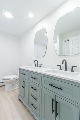 7 Ermer Road, Derry, NH 03038