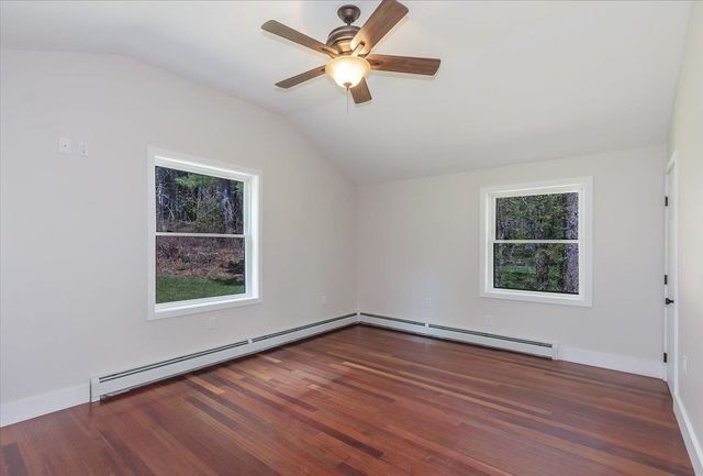 7 Ermer Road, Derry, NH 03038