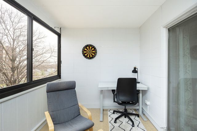 3100 Grand Avenue 5H, Des Moines, IA 50312