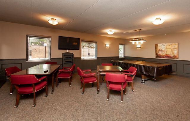 3100 Grand Avenue 5H, Des Moines, IA 50312