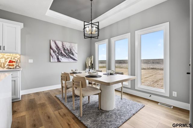 10339 S 212 Street, Gretna, NE 68028