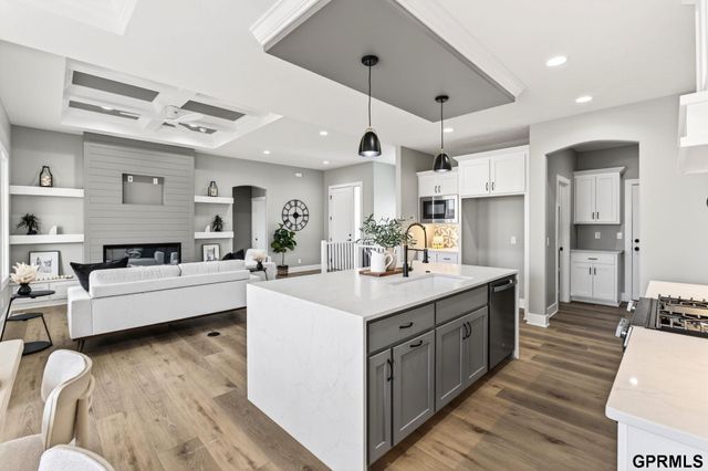 10339 S 212 Street, Gretna, NE 68028