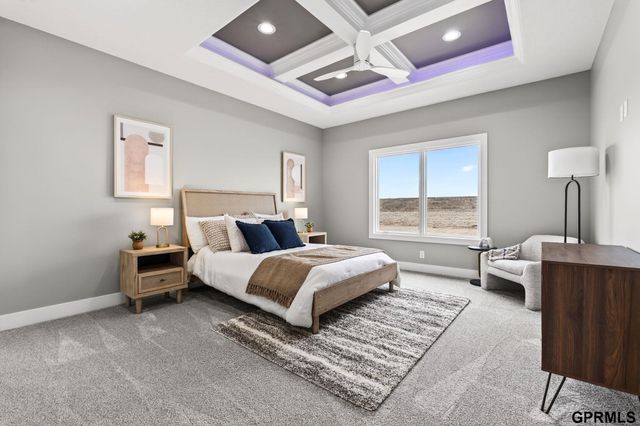 10339 S 212 Street, Gretna, NE 68028