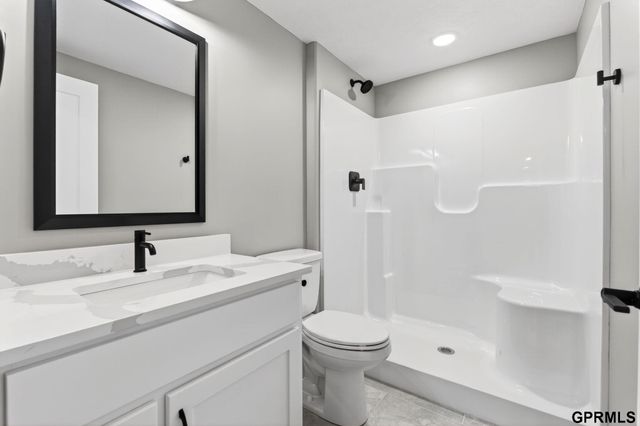 10339 S 212 Street, Gretna, NE 68028