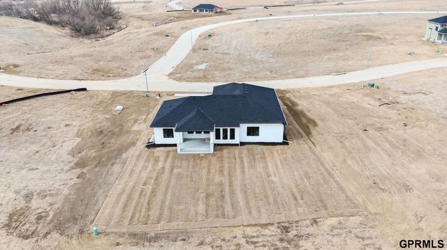 10339 S 212 Street, Gretna, NE 68028