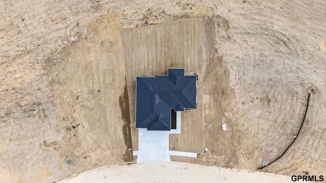 10339 S 212 Street, Gretna, NE 68028