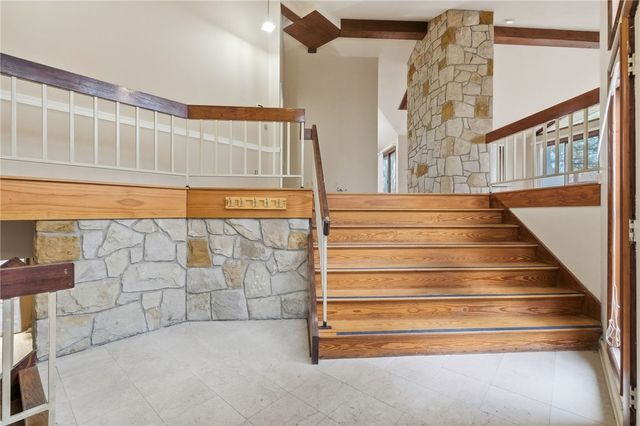 5 Foxwood, Fox Chapel, PA 15238