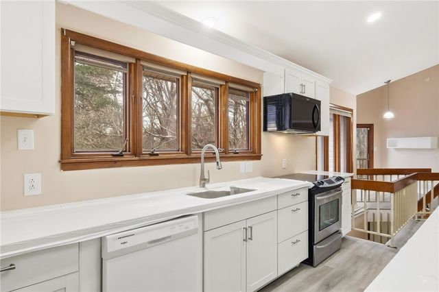 5 Foxwood, Fox Chapel, PA 15238