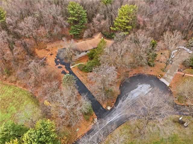 5 Foxwood, Fox Chapel, PA 15238