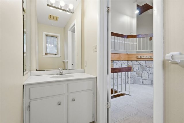 5 Foxwood, Fox Chapel, PA 15238