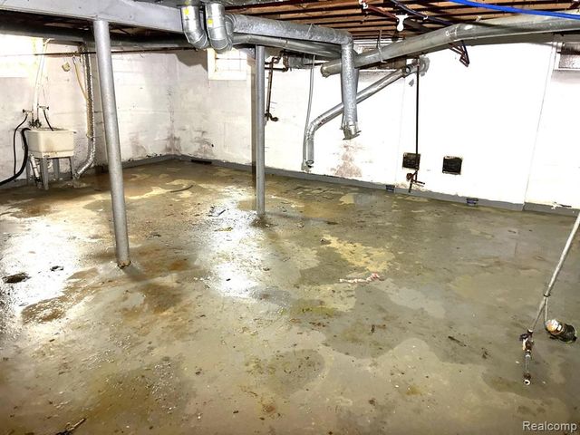 14292 Evanston Street, Detroit, MI 48213