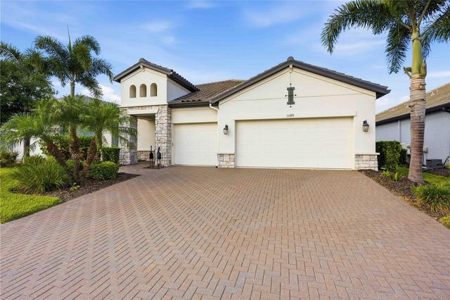 11329 MONTSERRAT DRIVE, Venice, FL 34293