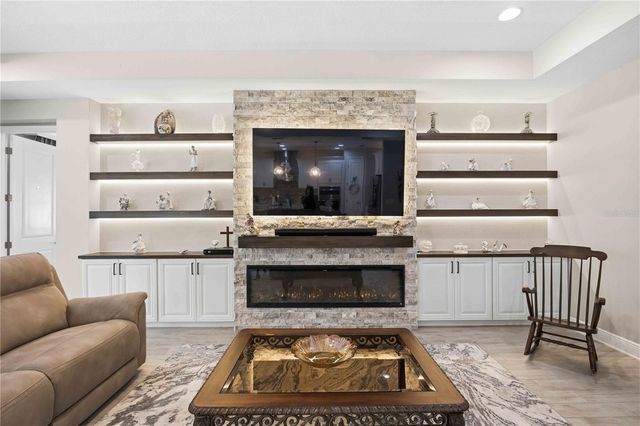 11329 MONTSERRAT DRIVE, Venice, FL 34293
