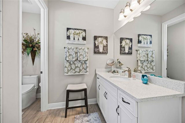 11329 MONTSERRAT DRIVE, Venice, FL 34293
