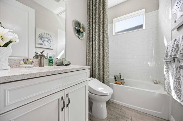 11329 MONTSERRAT DRIVE, Venice, FL 34293