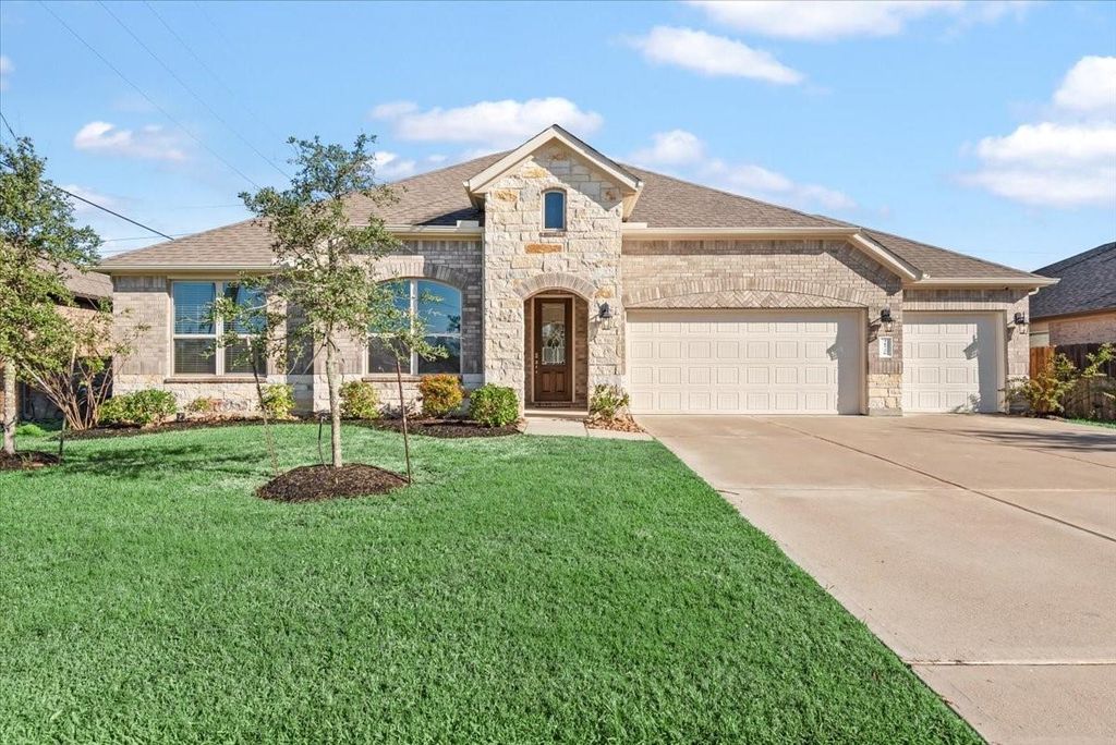 31726 Casa Linda Drive, Hockley, TX 77447