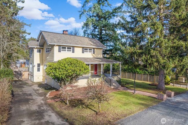 2342 N 137th Street, Seattle, WA 98133