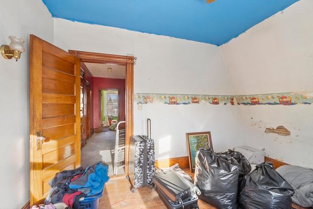 40 Archer St, Lynn, MA 01902