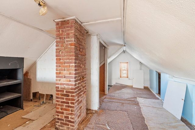 40 Archer St, Lynn, MA 01902