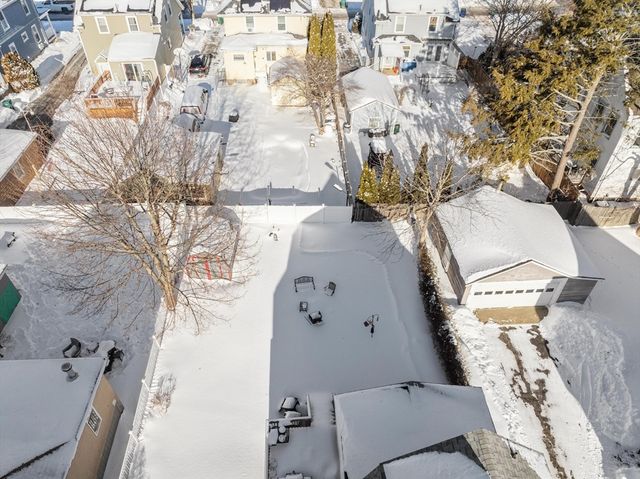 40 Archer St, Lynn, MA 01902