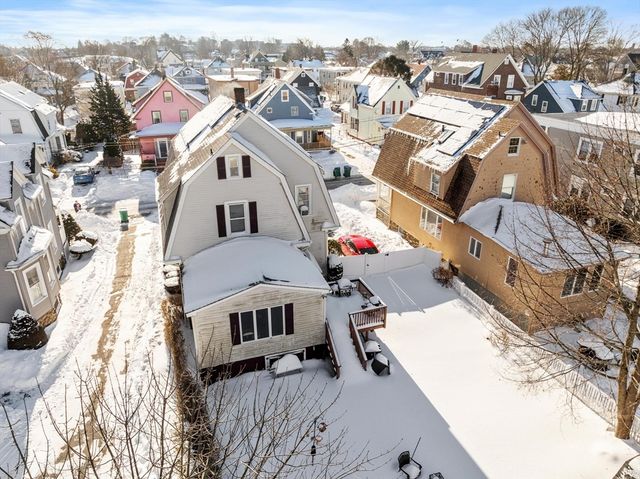 40 Archer St, Lynn, MA 01902